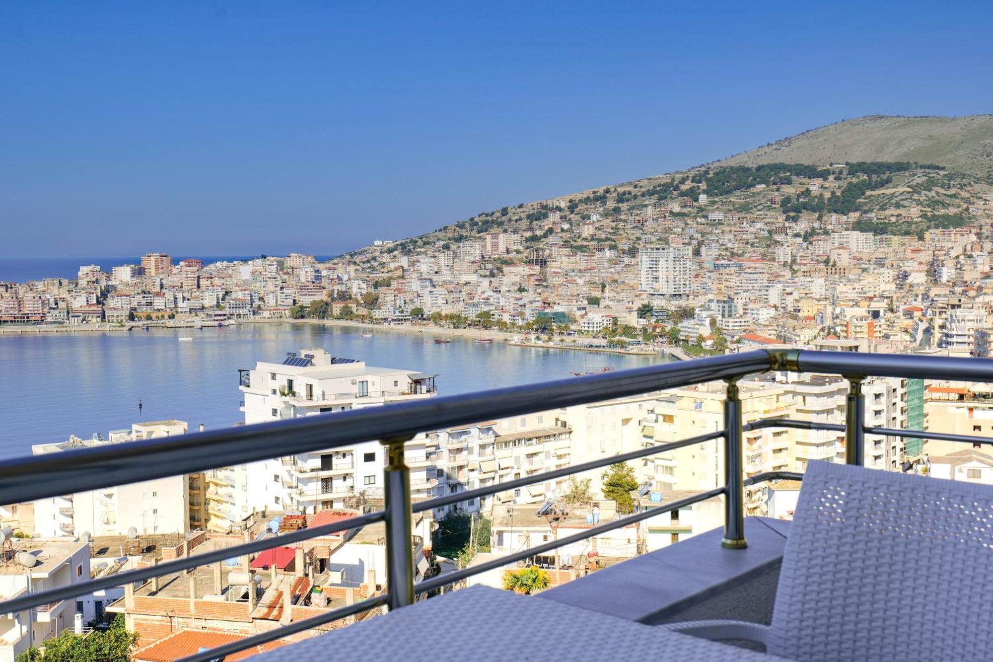 Hotel Mediterrane Sarandë 외부 사진