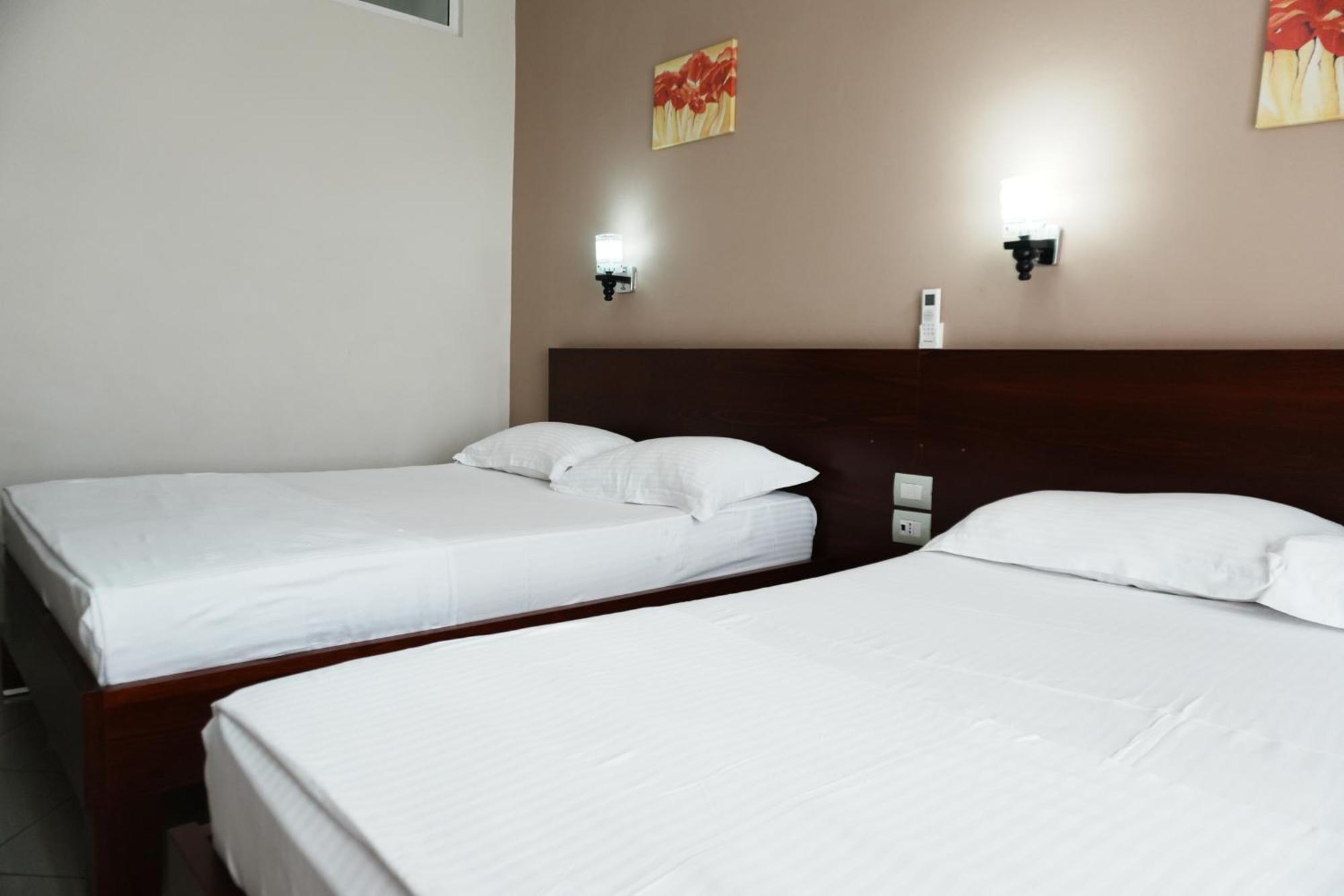Hotel Mediterrane Sarandë 외부 사진